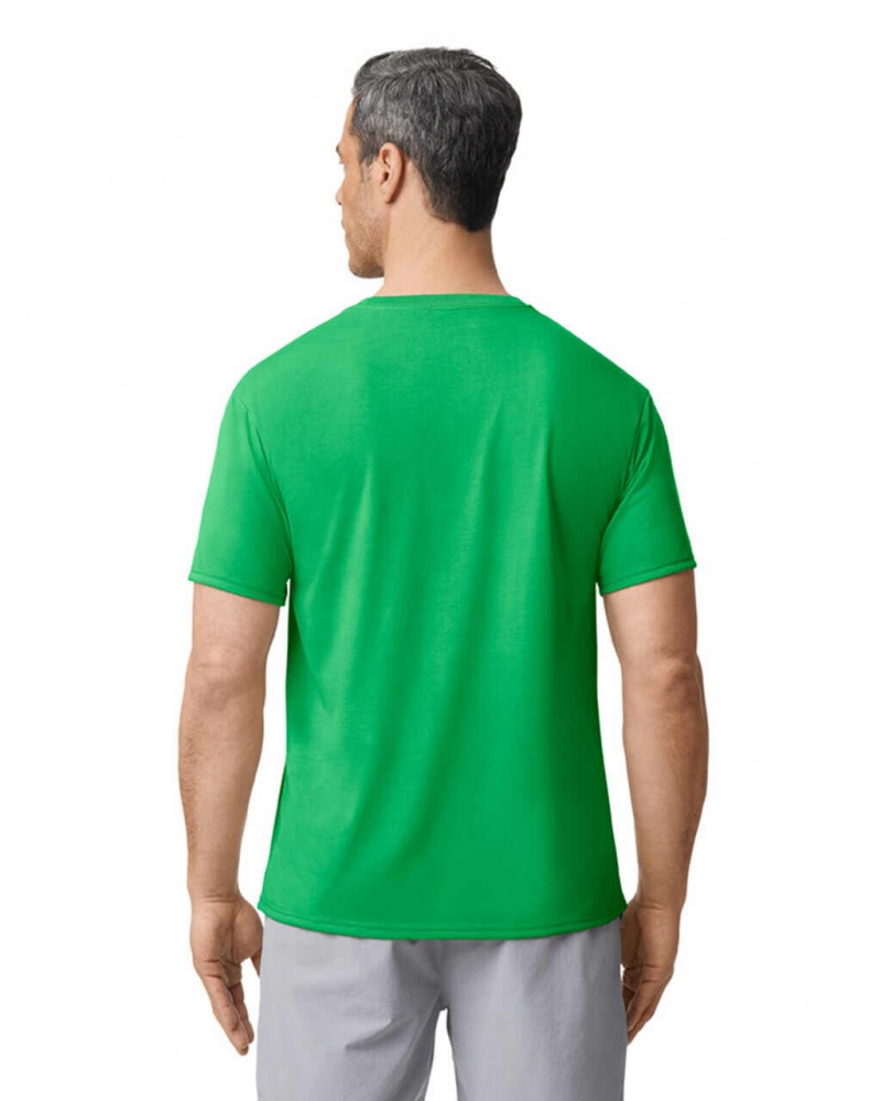 Men's Gildan 42000 T-Shirts Irish Green | ZVKF78451