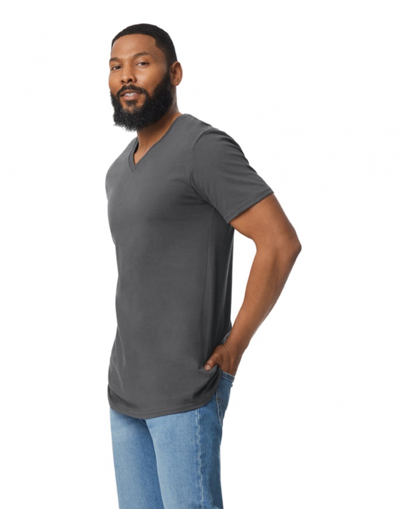 Men's Gildan 64V00 V-Neck T-Shirts Charcoal | MTRU07834